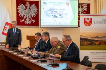 Zdjęcie artykułu Pierwsze posiedzenie Powiatowej Rady Rynku Pracy w Limanowej